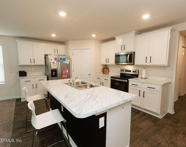 2170 Englewood Court - Photo Thumbnail 1