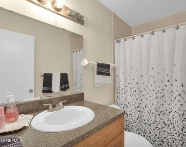 5615 San Juan Avenue - Photo Thumbnail 5