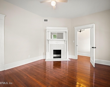1832 Walnut Street - Photo Thumbnail 12