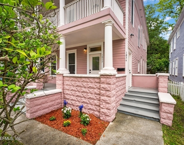 1832 Walnut Street - Photo Thumbnail 5