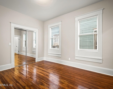 1832 Walnut Street - Photo Thumbnail 26