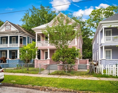 1832 Walnut Street - Photo Thumbnail 1