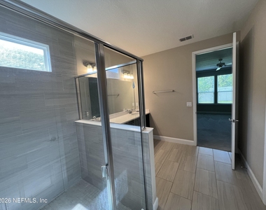 10804 John Randolph Drive - Photo Thumbnail 9