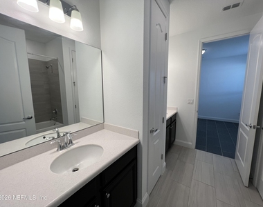 10804 John Randolph Drive - Photo Thumbnail 15