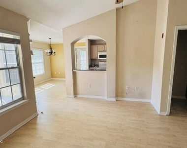 7800 Point Meadows Drive - Photo Thumbnail 22