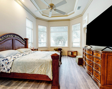 5549 Steamboat Road - Photo Thumbnail 26