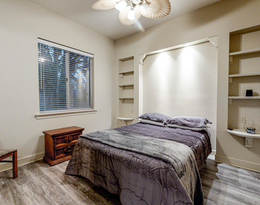 5549 Steamboat Road - Photo Thumbnail 40
