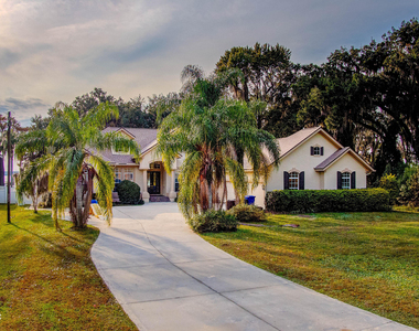 5549 Steamboat Road - Photo Thumbnail 60