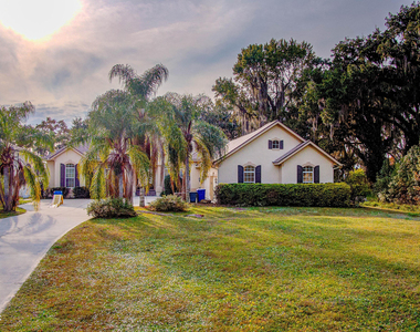 5549 Steamboat Road - Photo Thumbnail 61