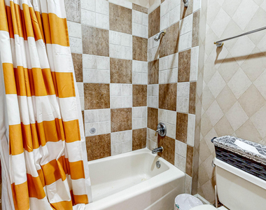 5549 Steamboat Road - Photo Thumbnail 47