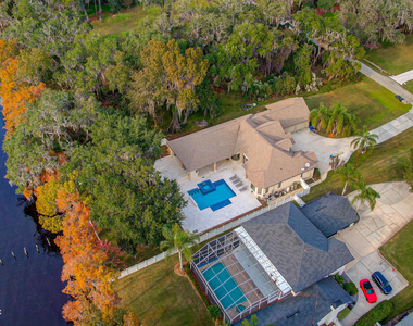5549 Steamboat Road - Photo Thumbnail 2
