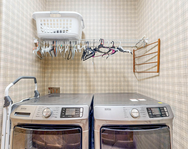 5549 Steamboat Road - Photo Thumbnail 51