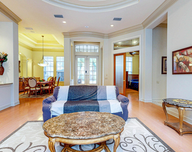 5549 Steamboat Road - Photo Thumbnail 6