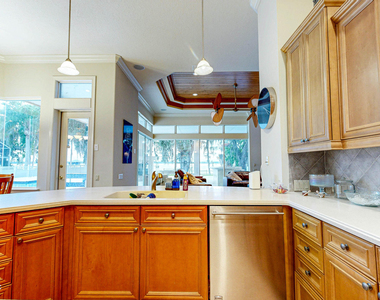 5549 Steamboat Road - Photo Thumbnail 15