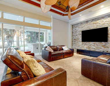 5549 Steamboat Road - Photo Thumbnail 19