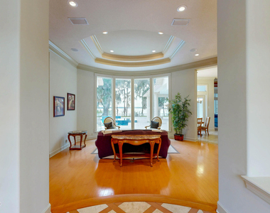 5549 Steamboat Road - Photo Thumbnail 3