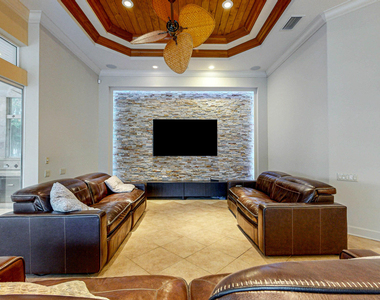5549 Steamboat Road - Photo Thumbnail 21