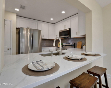 181 Aruba Lane - Photo Thumbnail 11