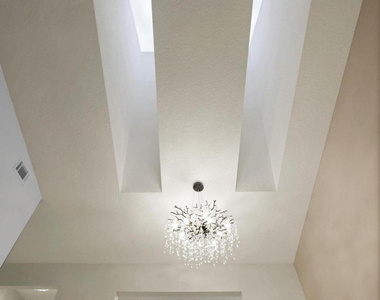181 Aruba Lane - Photo Thumbnail 16