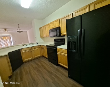3750 Silver Bluff Boulevard - Photo Thumbnail 1