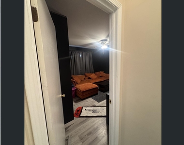 4179 Dawnridge Road E - Photo Thumbnail 9