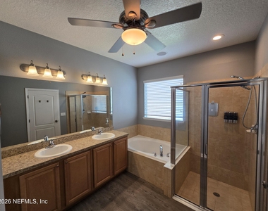 180 Thornloe Drive - Photo Thumbnail 17