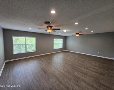 180 Thornloe Drive - Photo Thumbnail 20