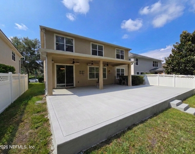 180 Thornloe Drive - Photo Thumbnail 2