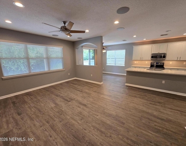 180 Thornloe Drive - Photo Thumbnail 13