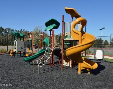180 Thornloe Drive - Photo Thumbnail 68