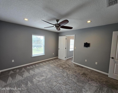 180 Thornloe Drive - Photo Thumbnail 44