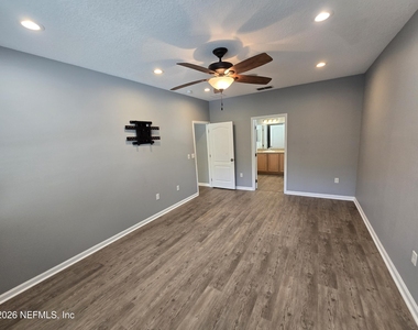 180 Thornloe Drive - Photo Thumbnail 15