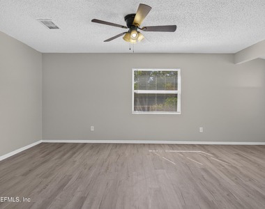 5503 Boeing Drive - Photo Thumbnail 9