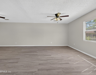 5503 Boeing Drive - Photo Thumbnail 8