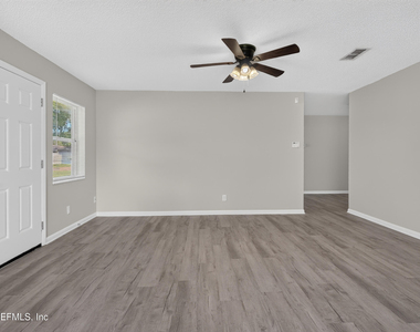 5503 Boeing Drive - Photo Thumbnail 5