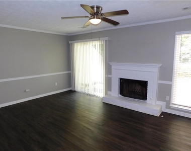 2775 New South Drive - Photo Thumbnail 6