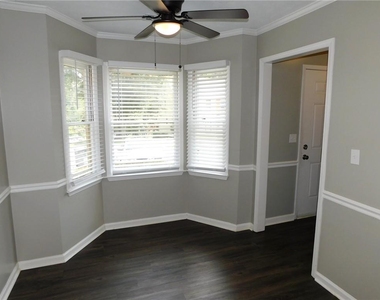 2775 New South Drive - Photo Thumbnail 3