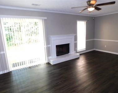 2775 New South Drive - Photo Thumbnail 7