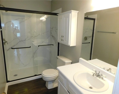 2775 New South Drive - Photo Thumbnail 13