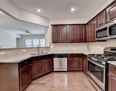 2152 Greencrest Circle - Photo Thumbnail 16