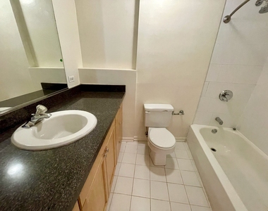 300 N State Street - Photo Thumbnail 8