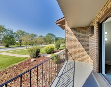 9840 W 153rd Street - Photo Thumbnail 14
