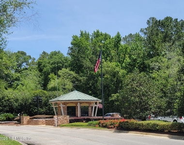 945 Registry Boulevard - Photo Thumbnail 51