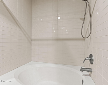 945 Registry Boulevard - Photo Thumbnail 69