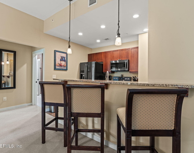 945 Registry Boulevard - Photo Thumbnail 63