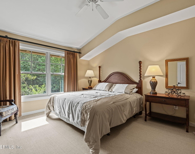 945 Registry Boulevard - Photo Thumbnail 66