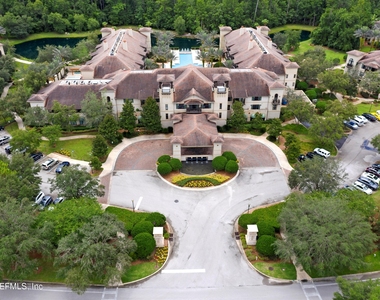945 Registry Boulevard - Photo Thumbnail 12