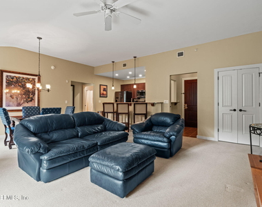 945 Registry Boulevard - Photo Thumbnail 60