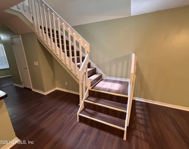 8531 E Sturbridge Circle - Photo Thumbnail 8