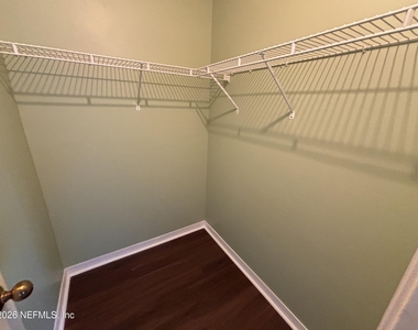 8531 E Sturbridge Circle - Photo Thumbnail 17